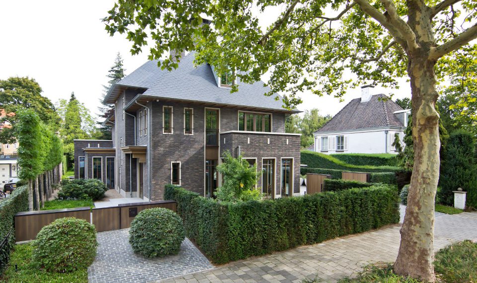 grote voortuin ontwerp